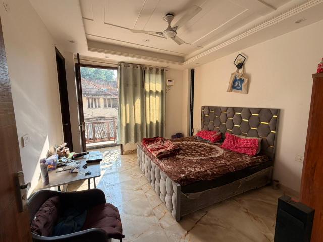 Property for rent in Deri