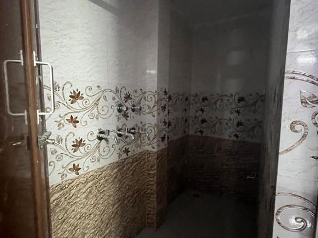 Property for rent in Deri