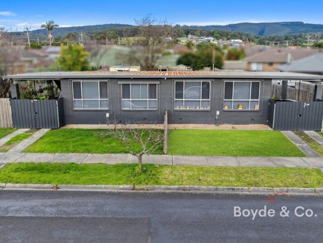 Flat for sale in Coalville, Victoria