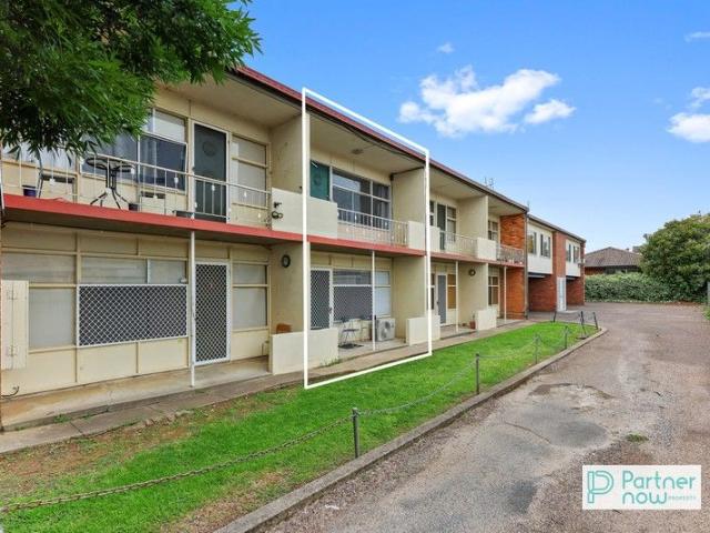 Apartment for sale in Piallamore, New South Wales