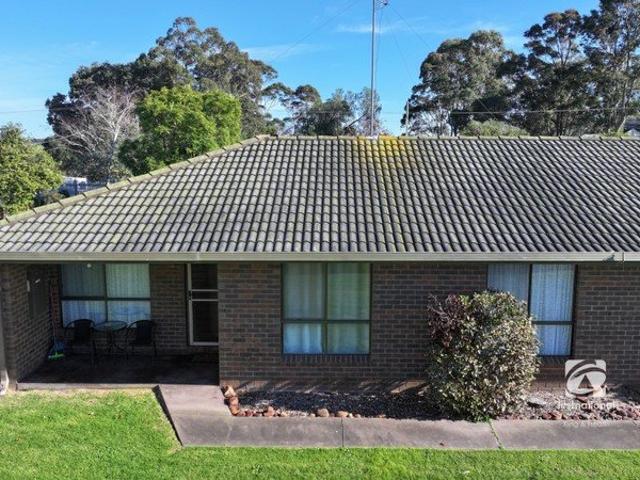 Apartment for sale in Bairnsdale, Victoria