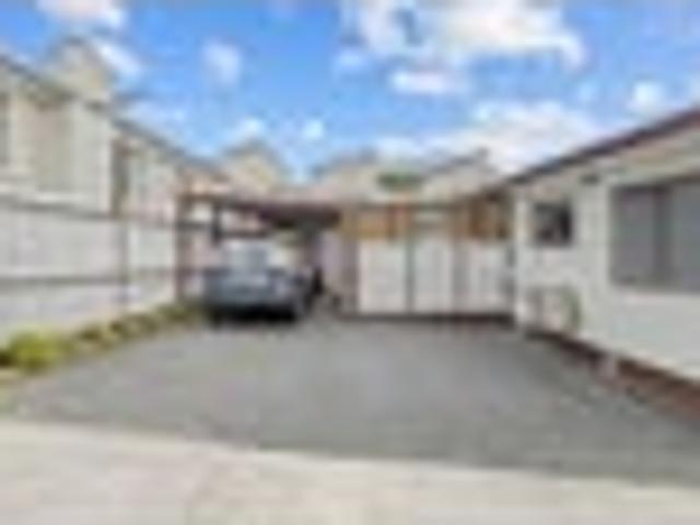 House for sale in Manurewa, Oroua County