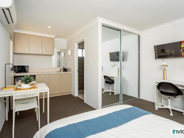 Granny Flat for rent in Parklands, Western Australia