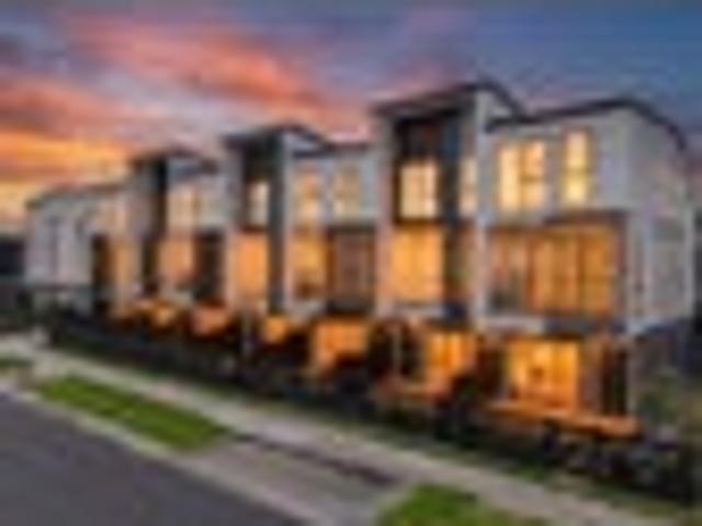 Townhouse for sale in Paremoremo, Oroua County