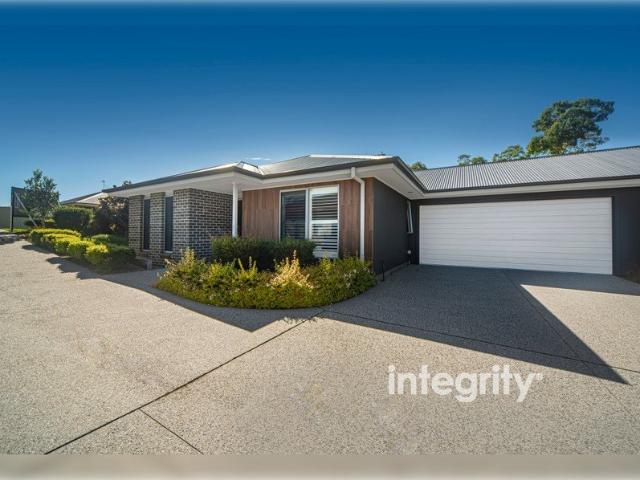 Villa for sale in South Nowra, New South Wales