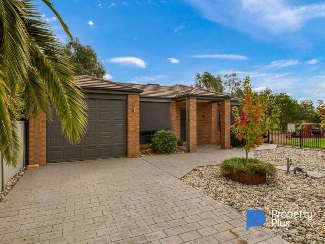 House for sale in Rochester, Victoria