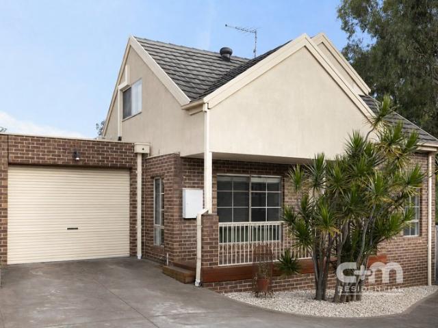 Townhouse for sale in Camerons Creek, Victoria
