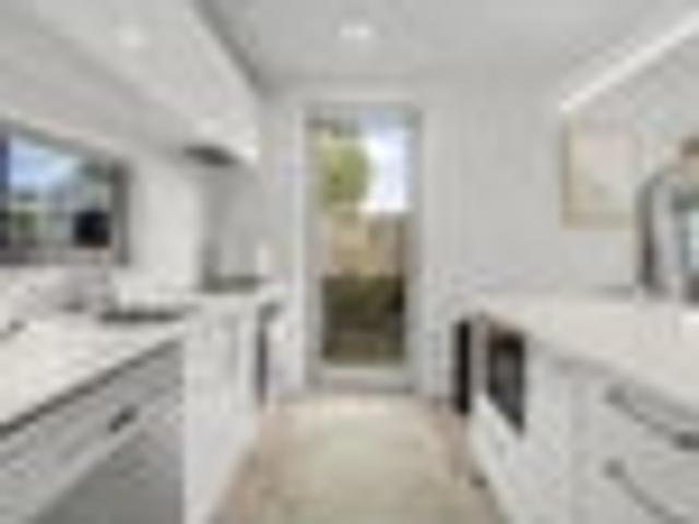Townhouse for sale in Days Bay, Wellington