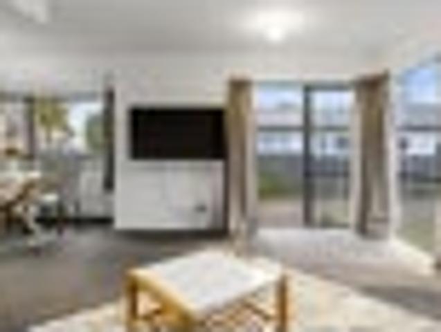 House for sale in Hilltop