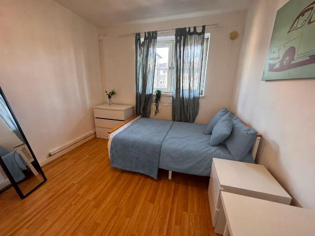 House for rent in Mile End, Greater London