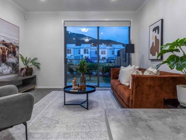 Townhouse for rent in Papakaio, Wellington