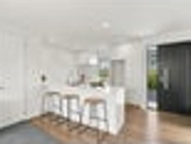 Townhouse for sale in Edgeware, Canterbury