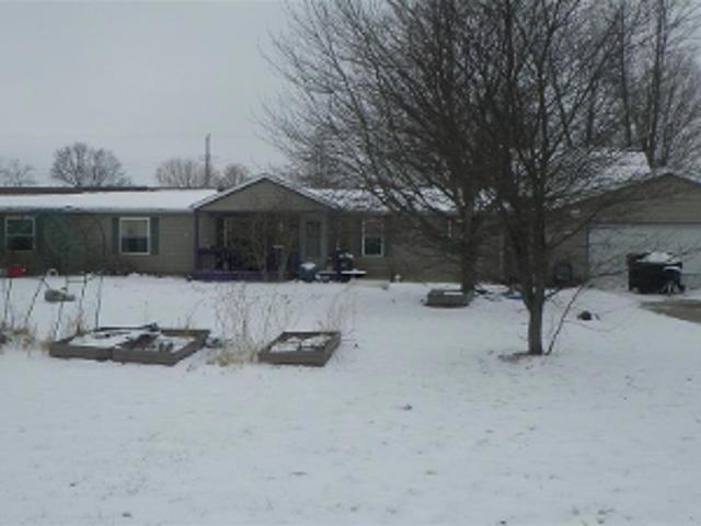 House for sale in Hudson, Indiana
