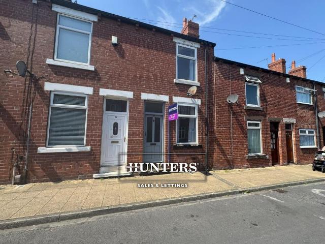 House for rent in Cutsyke, Castleford