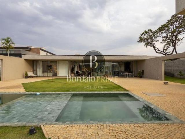 Casa venda em Região Geográfica Imediata do Distrito Federal, Região Integrada de Desenvolvimento do Distrito Federal e Entorno