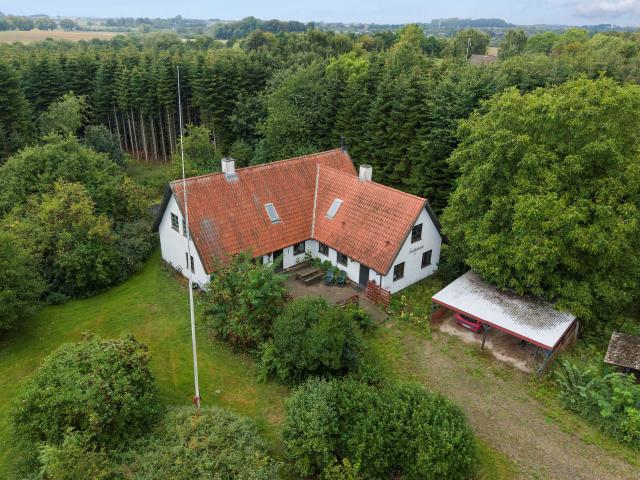 Landejendom til salg i Ruds Vedby, Sorø