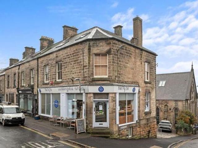 House for sale in Froggatt, East Midlands
