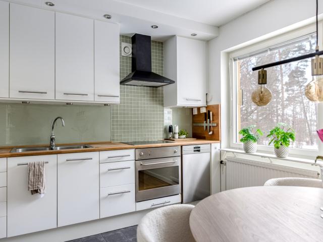 Bostadsrätt till salu i Kallhäll, Stockholm