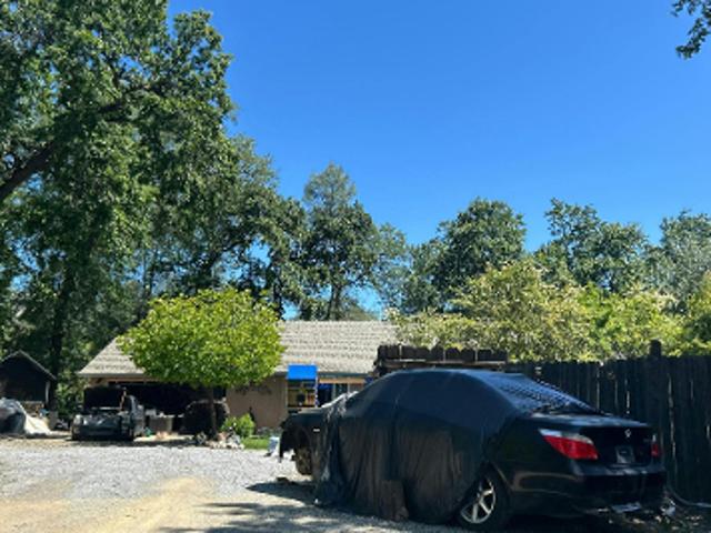 House for sale in Shasta, California