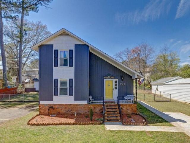 House for sale in Easley House for sale in Easley
