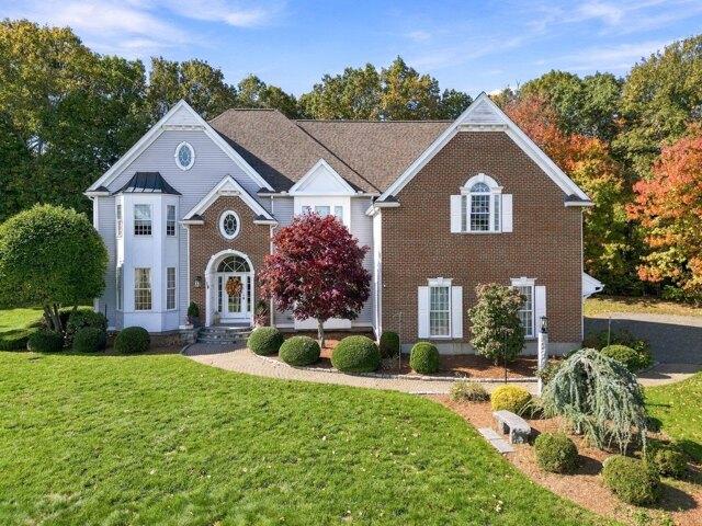 House for sale in Hopkinton, Middlesex County