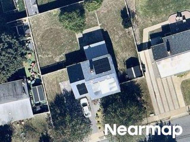 House for sale in Bohemia, New York