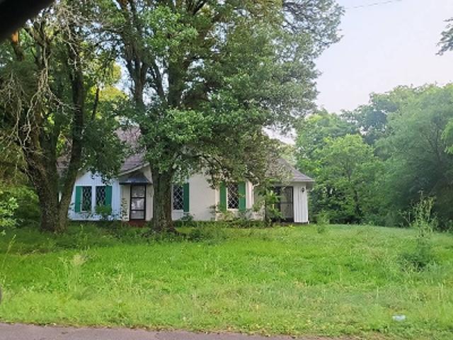 House for sale in Morris, Texas