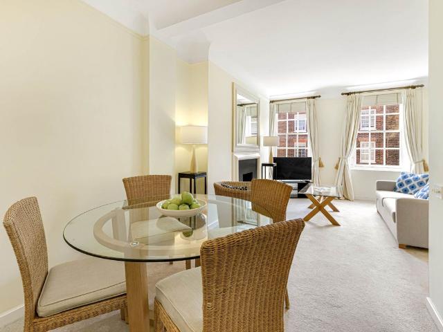Apartment for rent in Chelsea, Greater London