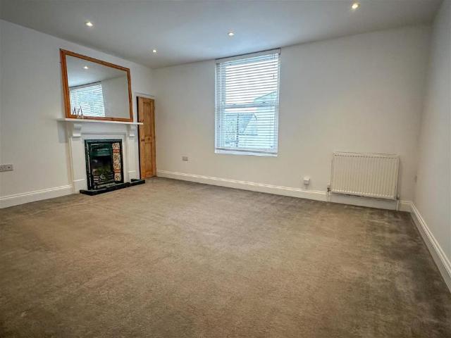 Apartment for rent in Strode, Devon