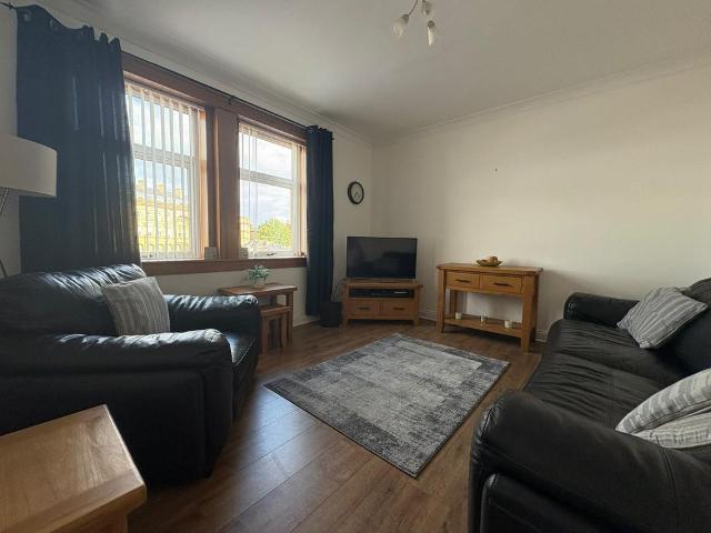 Apartment for rent in Central, Greenock