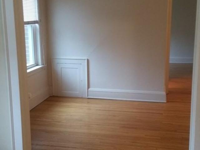 Apartment for rent in Hennepin, Minnesota
