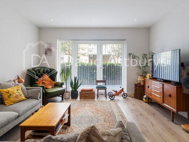 Apartment for rent in Hornsey, Greater London