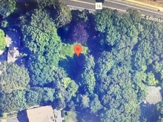 Land for sale in Nesconset