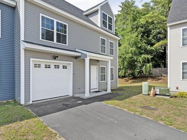 House for sale in Maine