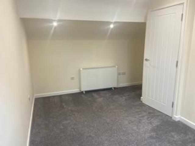 House for rent in Burnedge, Greater Manchester