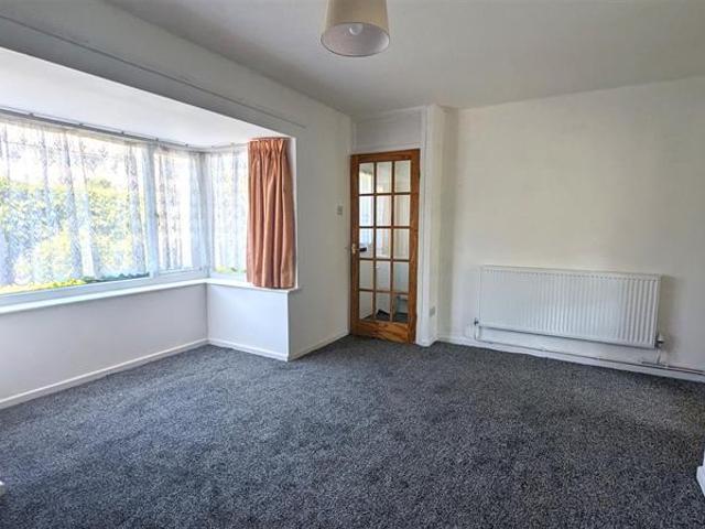House for rent in Kirklees, Thornhill