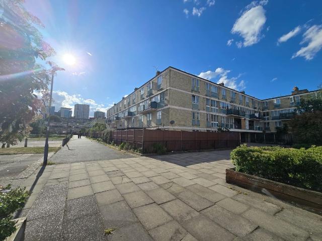 House for rent in Stepney, Greater London