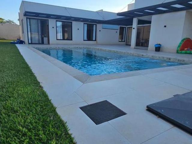 Casa venda em Região Geográfica Imediata do Distrito Federal, Região Integrada de Desenvolvimento do Distrito Federal e Entorno
