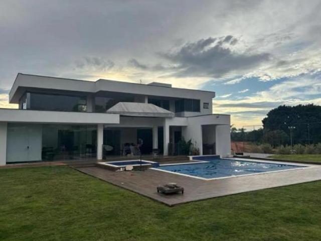 Casa venda em Região Geográfica Imediata do Distrito Federal, Região Integrada de Desenvolvimento do Distrito Federal e Entorno