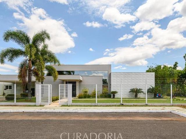 Casa venda em Região Geográfica Imediata do Distrito Federal, Região Integrada de Desenvolvimento do Distrito Federal e Entorno