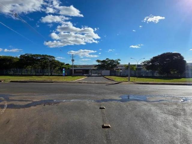 Terreno venda em Região Geográfica Imediata do Distrito Federal, Região Integrada de Desenvolvimento do Distrito Federal e Entorno