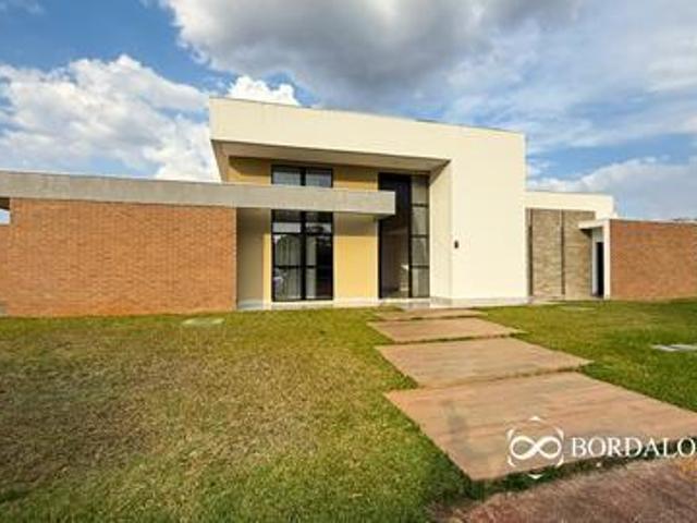 Casa venda em Região Geográfica Imediata do Distrito Federal, Região Integrada de Desenvolvimento do Distrito Federal e Entorno