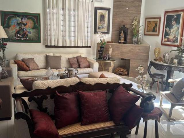 Casa venda em Região Geográfica Imediata do Distrito Federal, Região Integrada de Desenvolvimento do Distrito Federal e Entorno