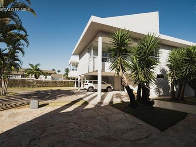 Casa venda em Região Geográfica Imediata do Distrito Federal, Região Integrada de Desenvolvimento do Distrito Federal e Entorno