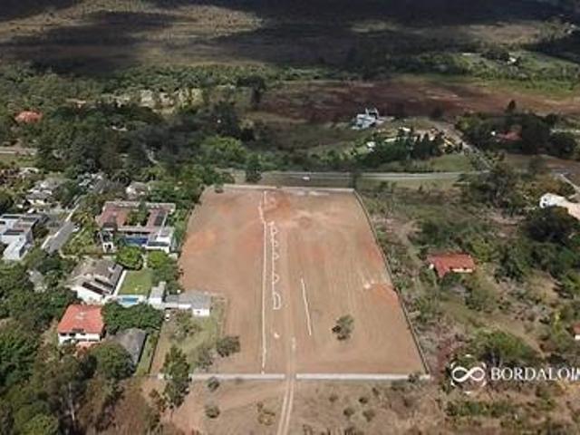 Terreno venda em Região Geográfica Imediata do Distrito Federal, Região Integrada de Desenvolvimento do Distrito Federal e Entorno
