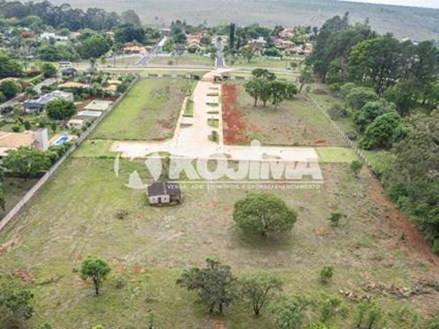 Apartamento venda em Região Geográfica Imediata do Distrito Federal, Região Integrada de Desenvolvimento do Distrito Federal e Entorno