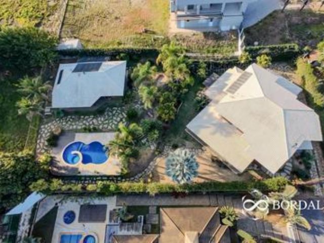 Casa venda em Região Geográfica Imediata do Distrito Federal, Região Integrada de Desenvolvimento do Distrito Federal e Entorno