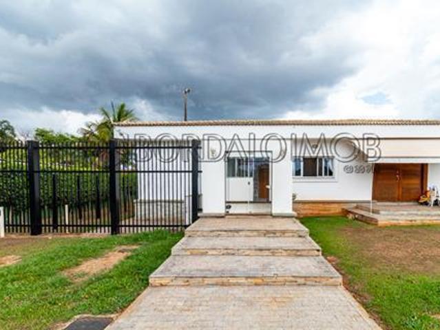 Casa venda em Região Geográfica Imediata do Distrito Federal, Região Integrada de Desenvolvimento do Distrito Federal e Entorno