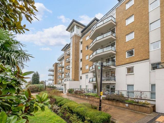 Studio for rent in London Borough of Wandsworth, Greater London