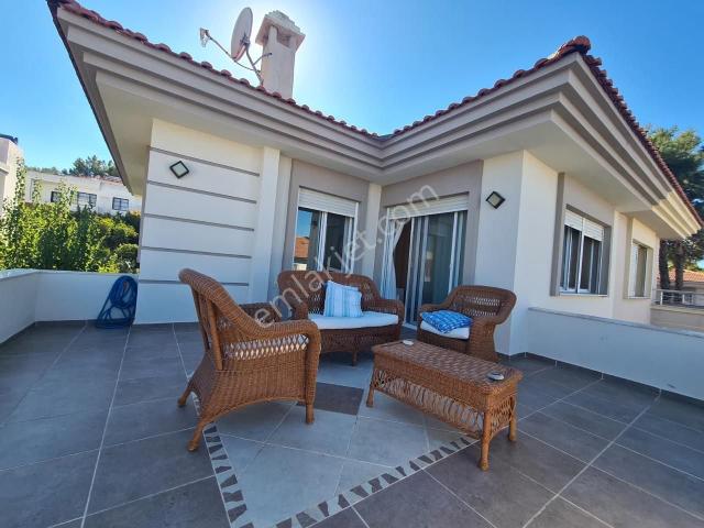 Çeşme, İzmir içerisinde satılık Villa